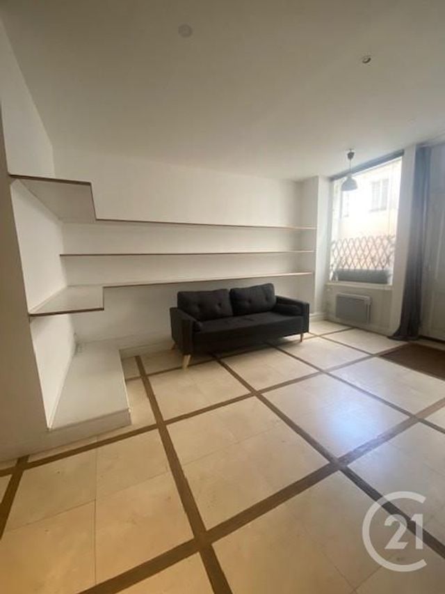 Appartement F2 à louer PARIS