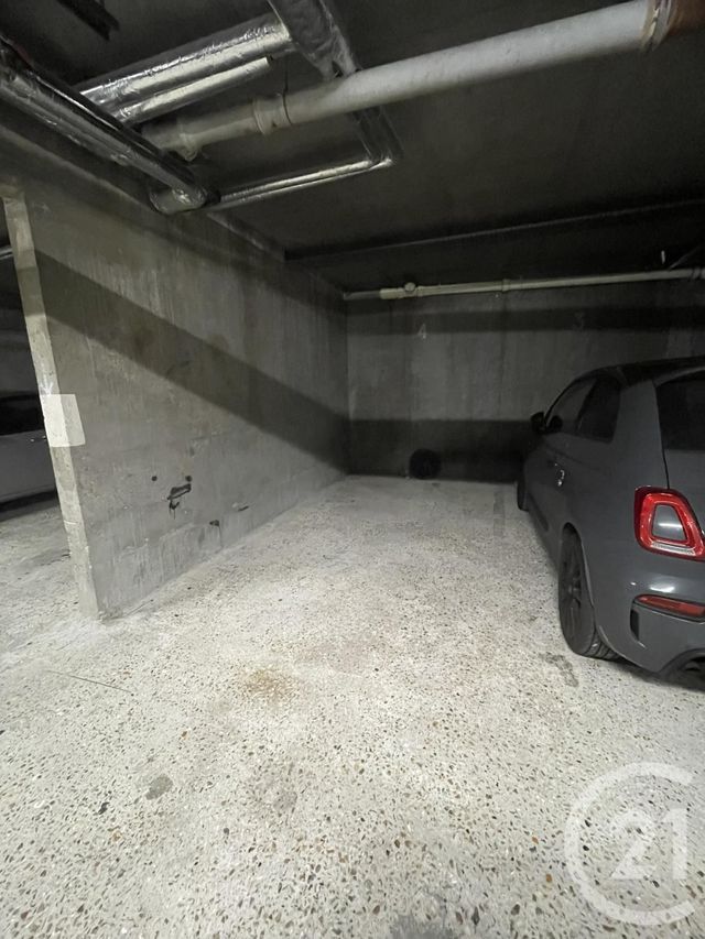 Parking à louer PARIS